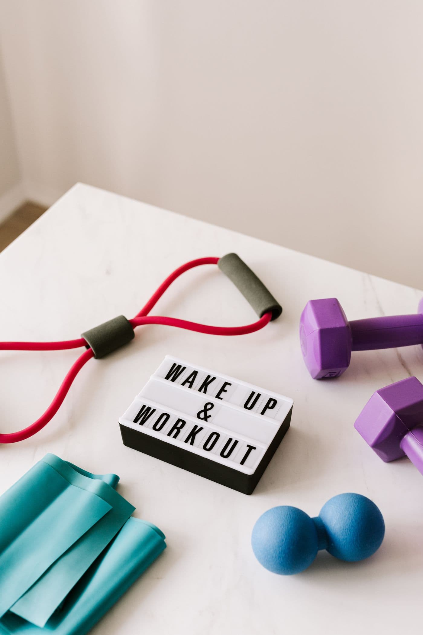 Physiotherapy equipment including resistance bands and recovery tools
